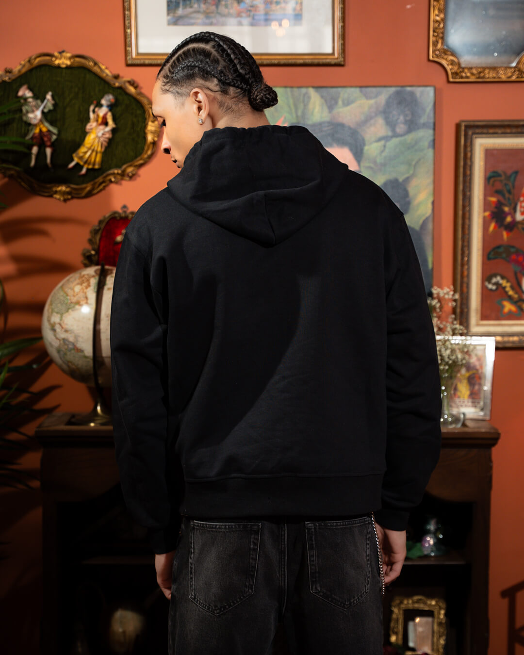 Essentiel Hoodie (Black)